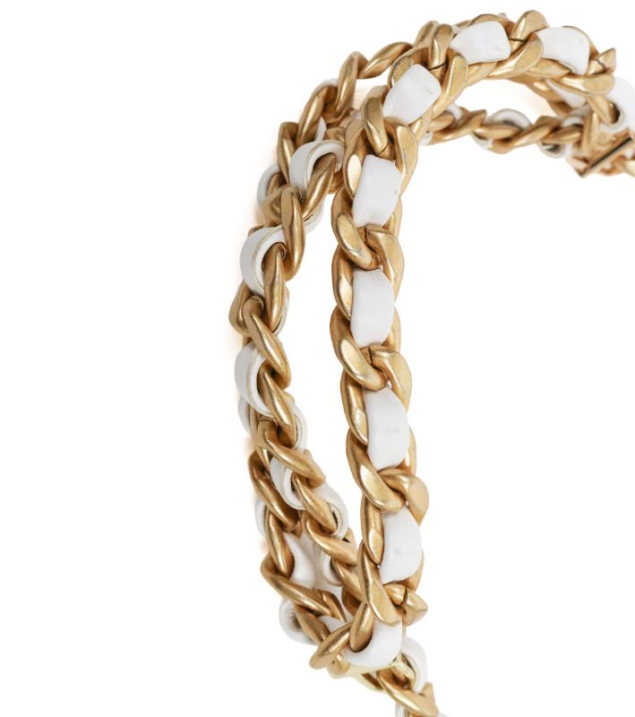 Chanel White Quilted CC Gold-Plated Chain Shoulder Bag with Built-in Chip