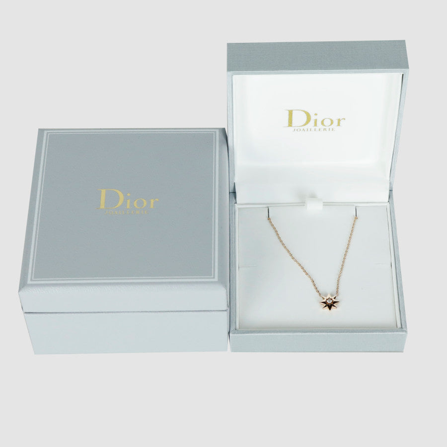Étoile de Vent diamond necklace