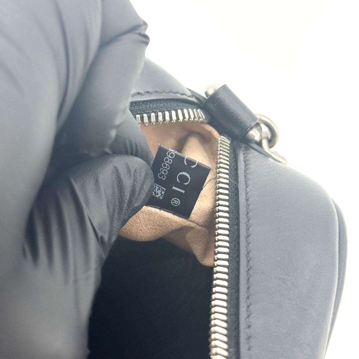 Gucci GG Marmont Matelassé Shoulder Bag Black