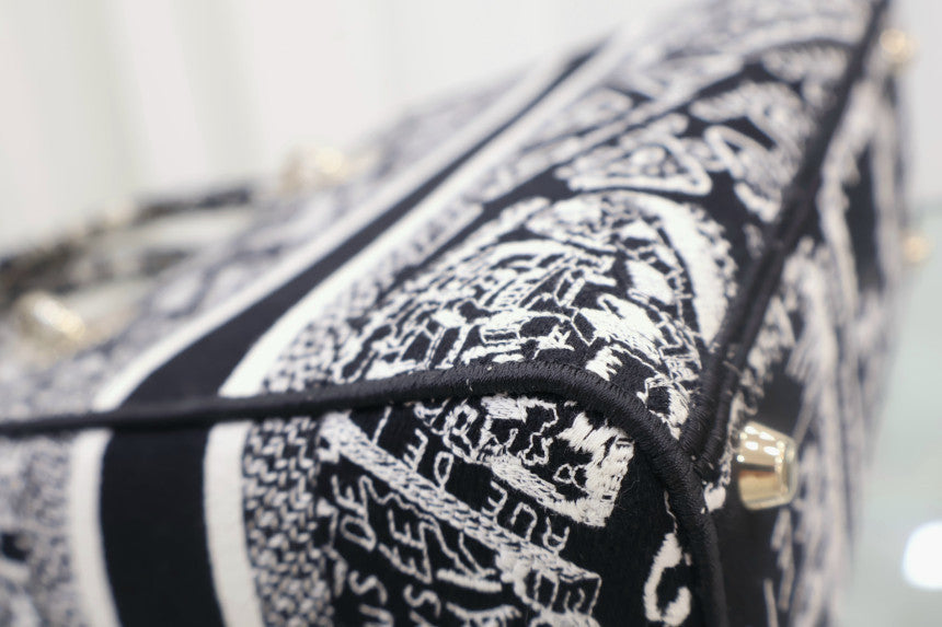 Lady D Light Medium Black Tote Bag m0565oomp