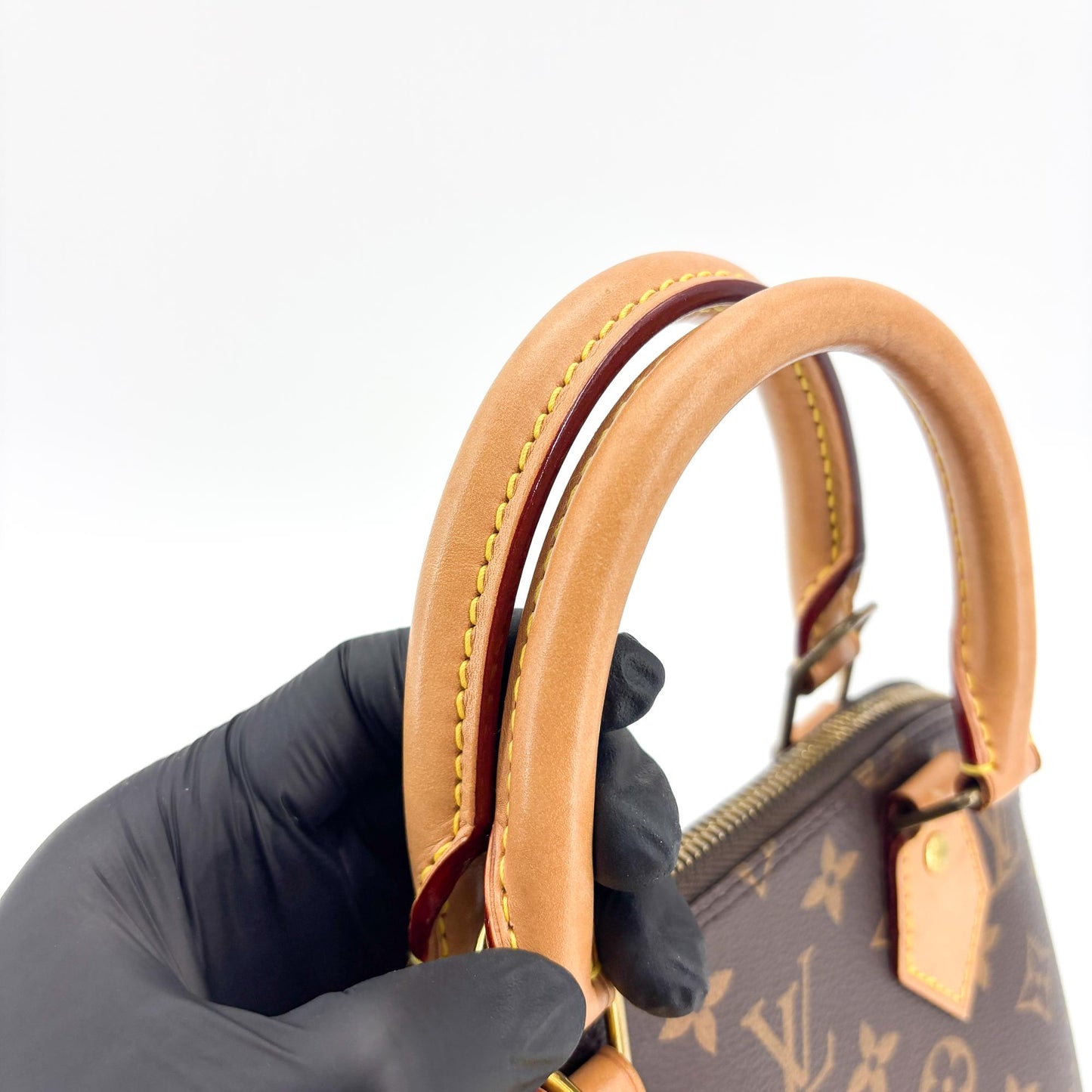 Louis Vuitton Alma BB Monogram