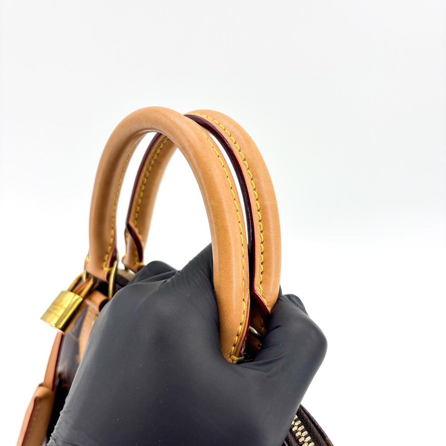 Louis Vuitton Alma BB Monogram