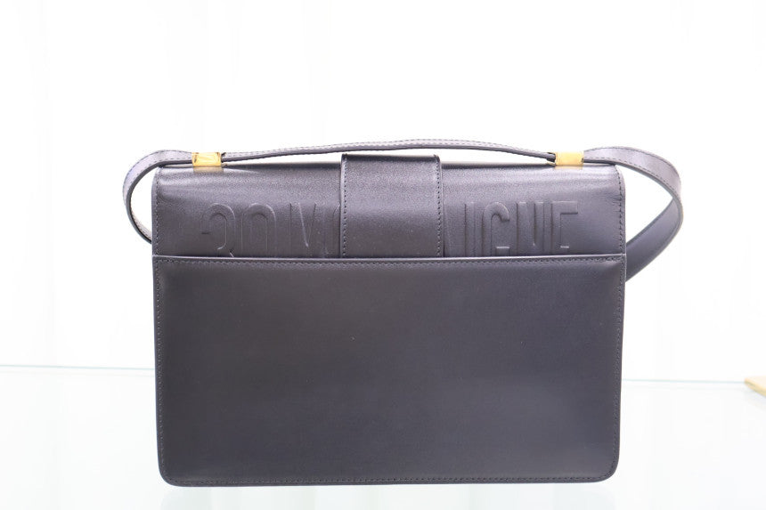 30 Montaigne Black Crossbody Shoulder Bag M9203UMOS_M911