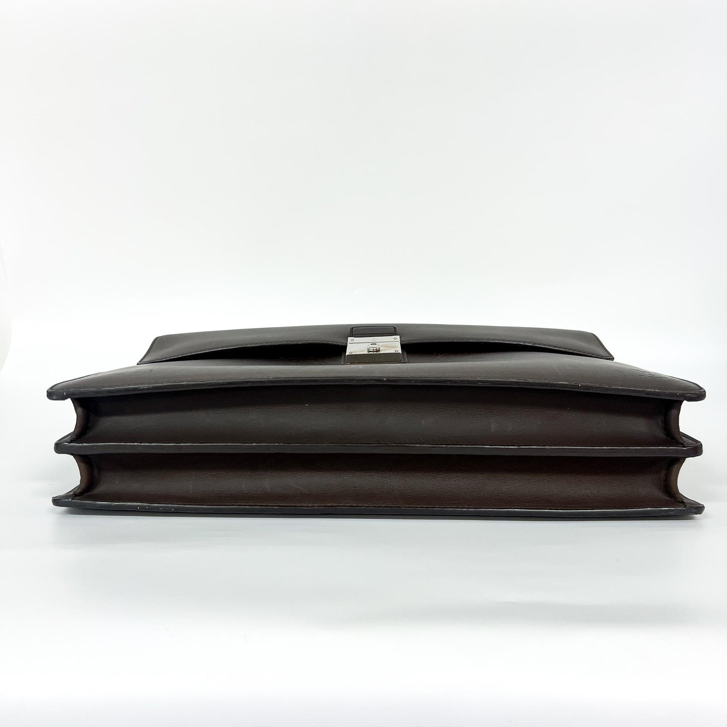 Louis Vuitton Taiga Robuste 1 Compartment Briefcase Grizzly