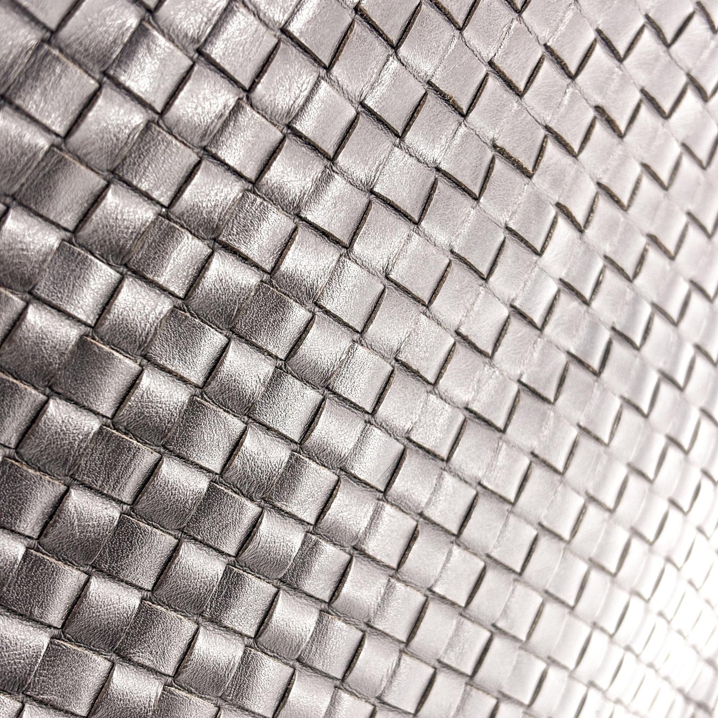Bottega Veneta Intrecciato Messenger Bag Black