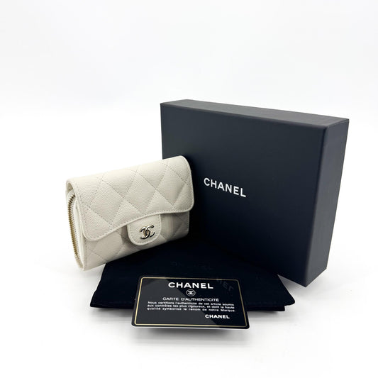 Chanel Classic Flap Card Wallet Caviar Gold Hardware White