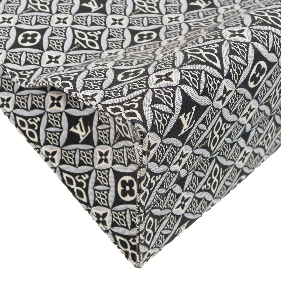 Louis Vuitton 1854 Jacquard On the Go GM