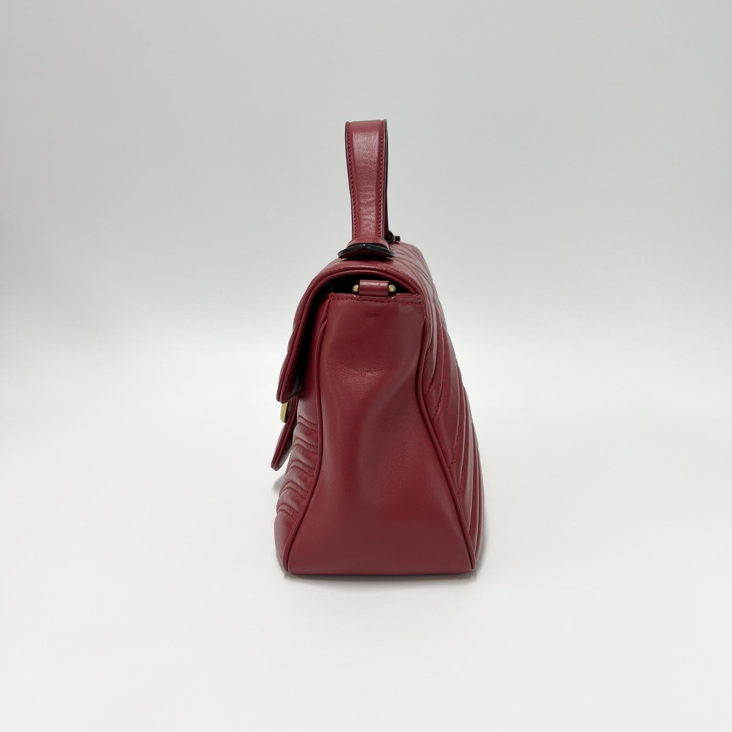 Gucci Marmont Matelassé Top Handle Red