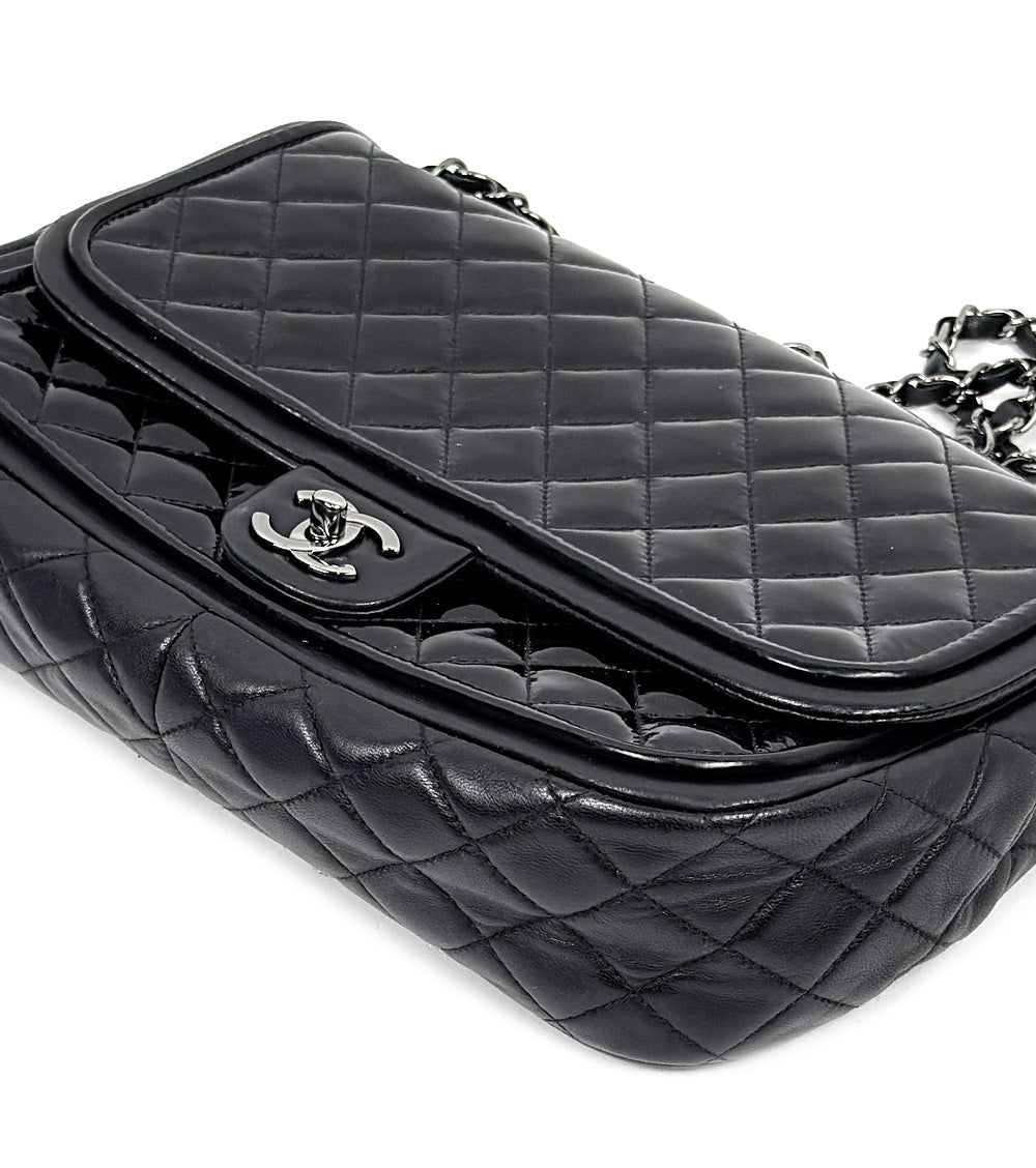 Chanel Black Faden Quilted CC Flap Chain Shoulder Bag