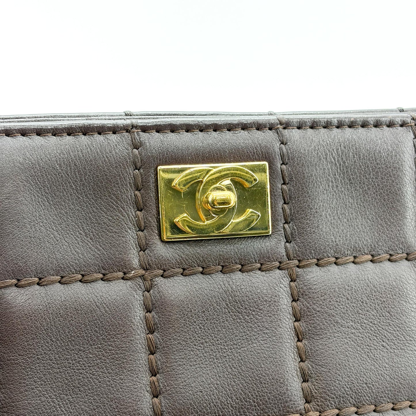 Chanel Chocolate Bar Chain Shoulder Bag Dark Brown Gold Hardware