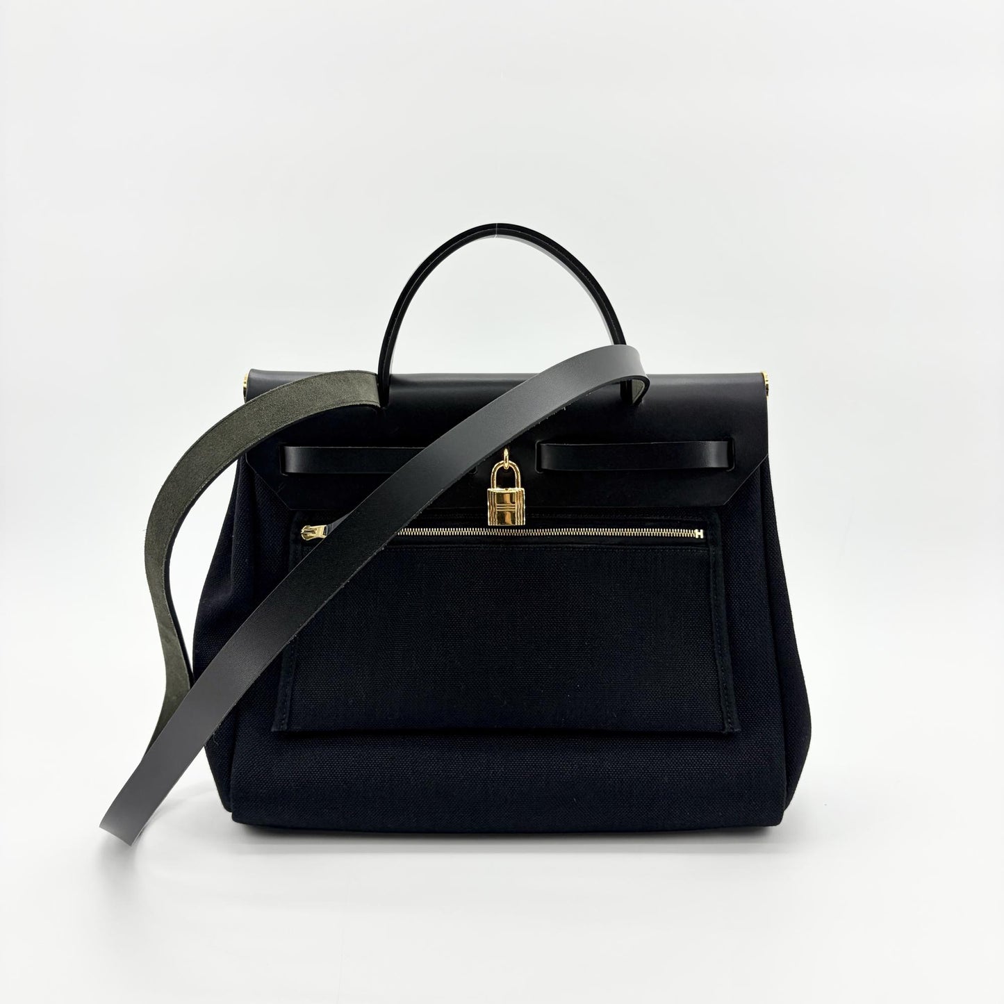 Hermès Herbag 31 Black Gold Hardware