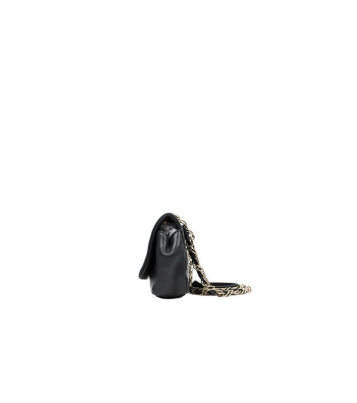 Chanel Black Lambskin Quilted CC Flap Chain Shoulder Bag