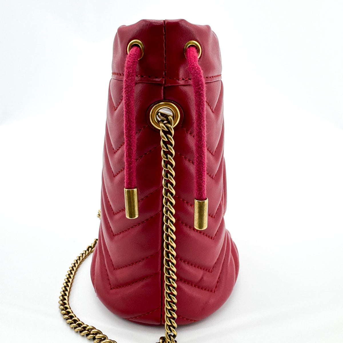 Gucci GG Marmont Mini Bucket Bag Red Gold Hardware