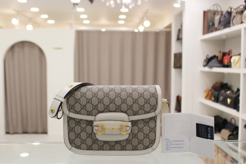 Horsebit 1955 GG Supreme Shoulder Bag 602204