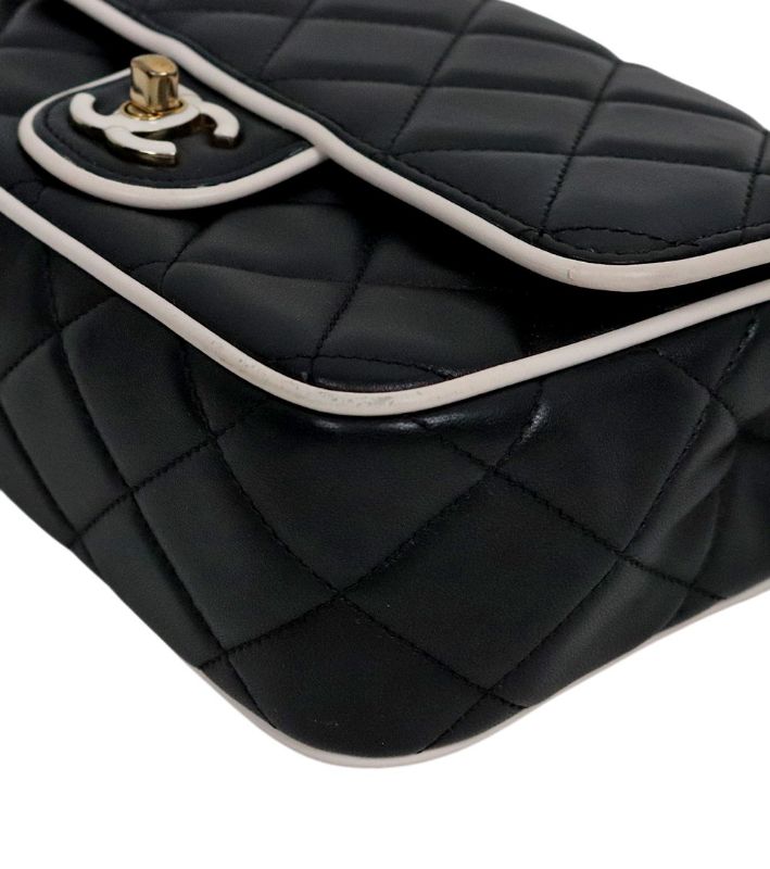 Chanel Two-Tone Lambskin Quilted CC Flap Shoulder Bag with Built-in Chip