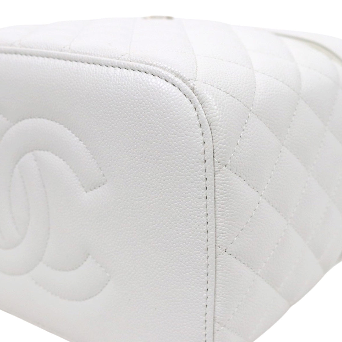 Chanel White Caviar Cosmetics Vanity Bag