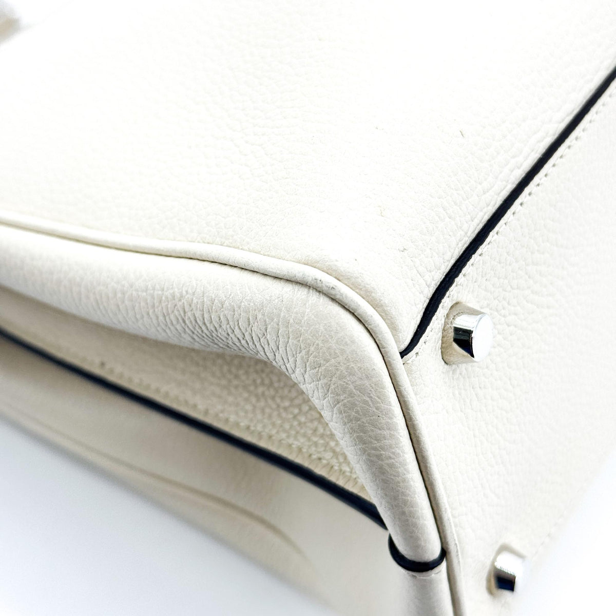 Gucci Zumi Small Top Handle Bag Ecru
