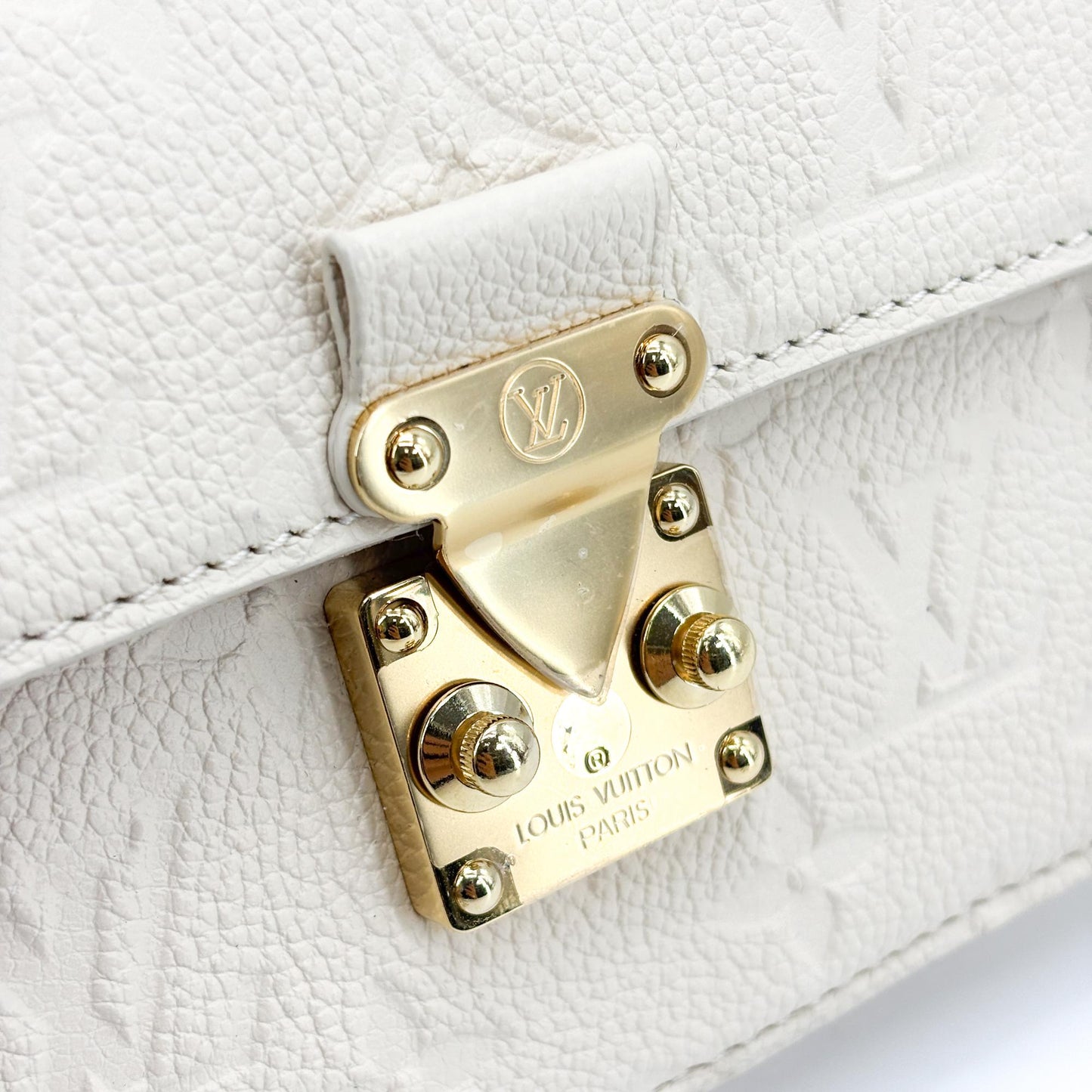 Louis Vuitton Monogram Empreinte Lily Wallet on Chain Cream