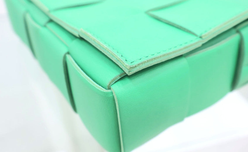 Cassette crossbody bag