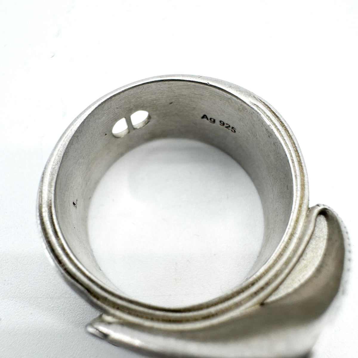 Dior vintage silver measuring tape star ring