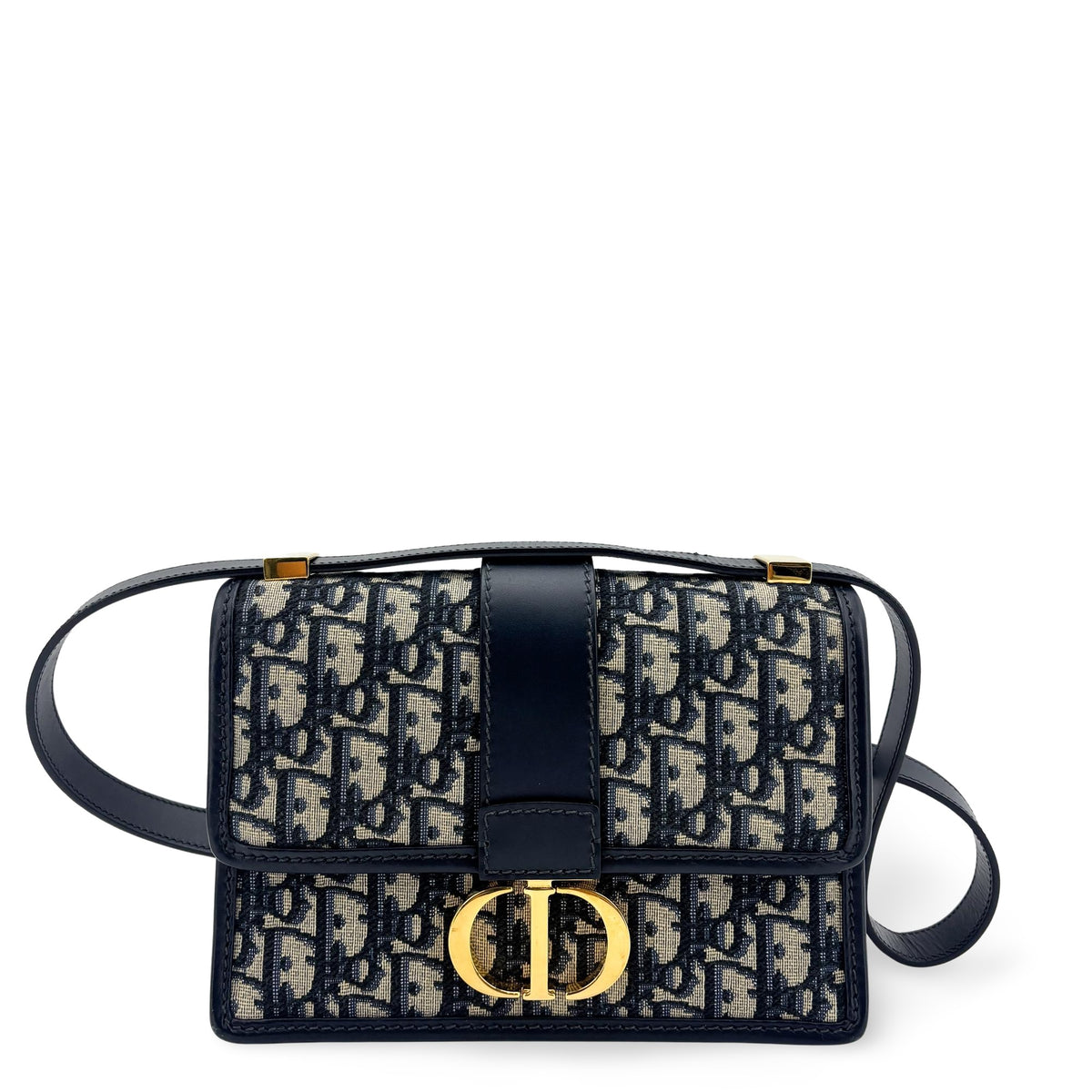 Dior 30 Montaigne Small Bag