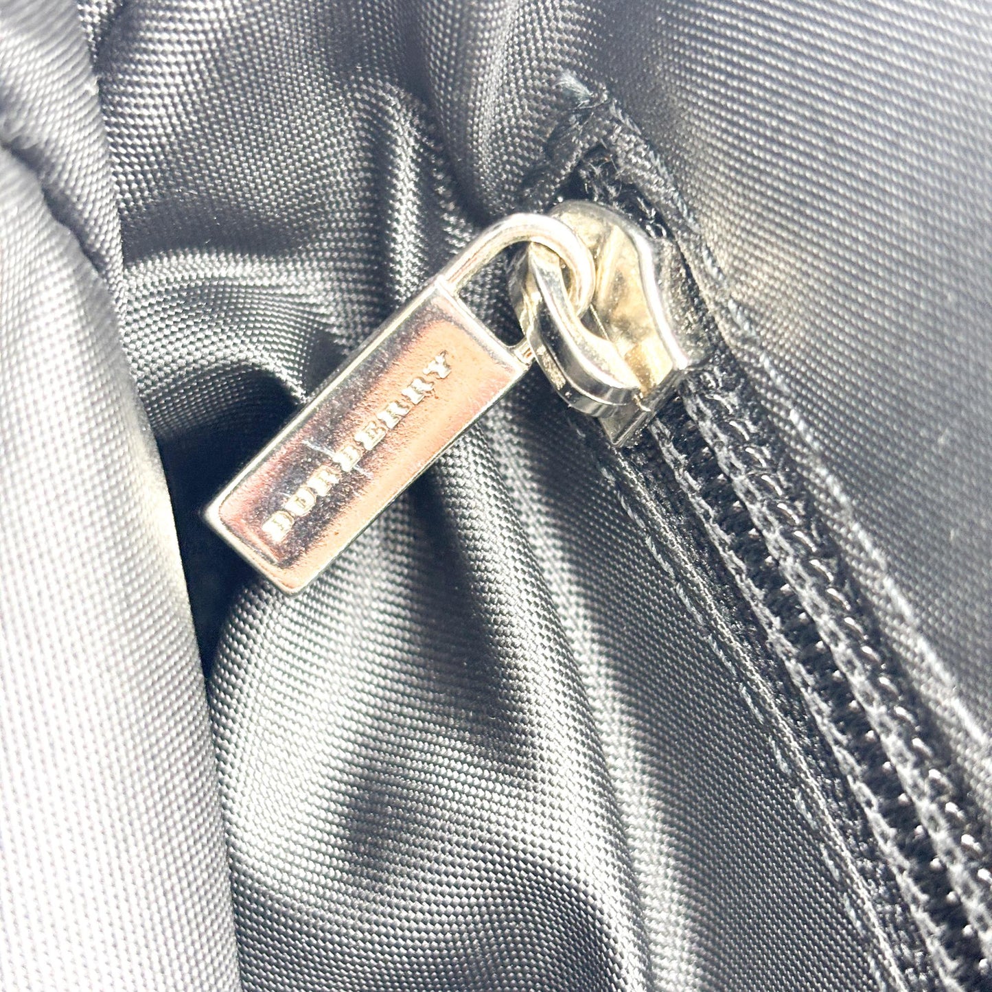 Burberry Vintage Check Nylon Messenger Diaper Bag Archive Beige