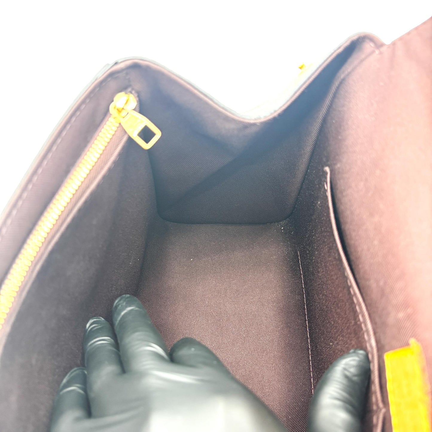 Louis Vuitton Cluny MM Monogram