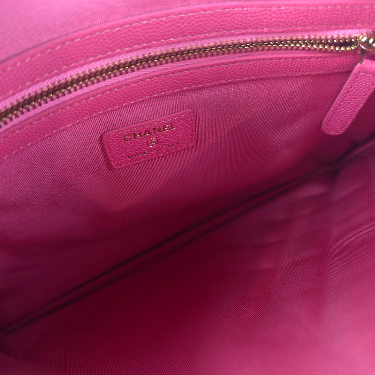 Medium Classic Caviar Clutch Bag A82545