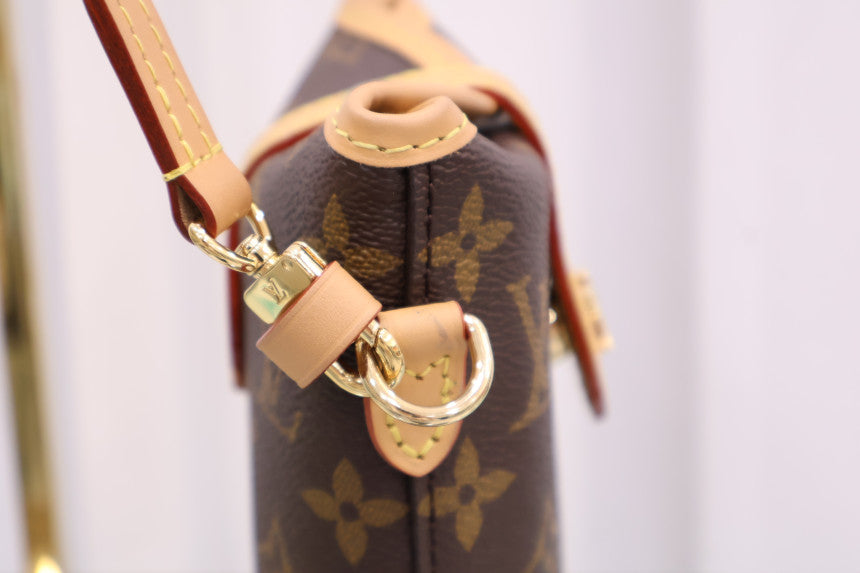 Fold Me Pouch Crossbody Bag M80874