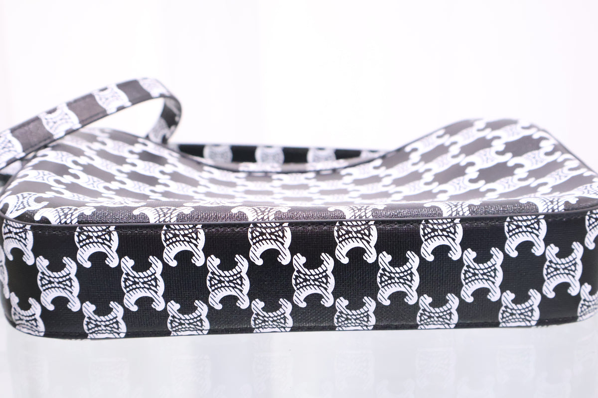 Crossbody Charm Messenger Shoulder Bag L10595896.09BW