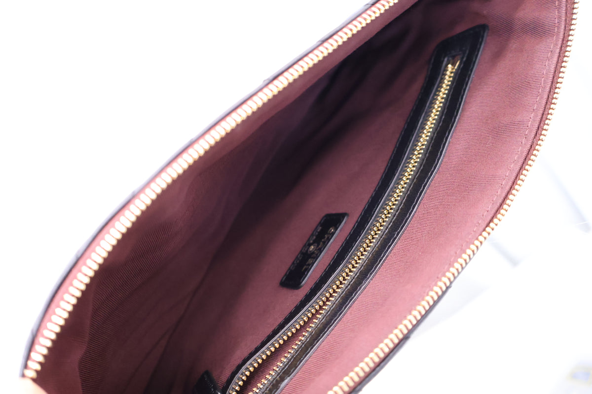 Lambskin New Medium Chevron Clutch A82545