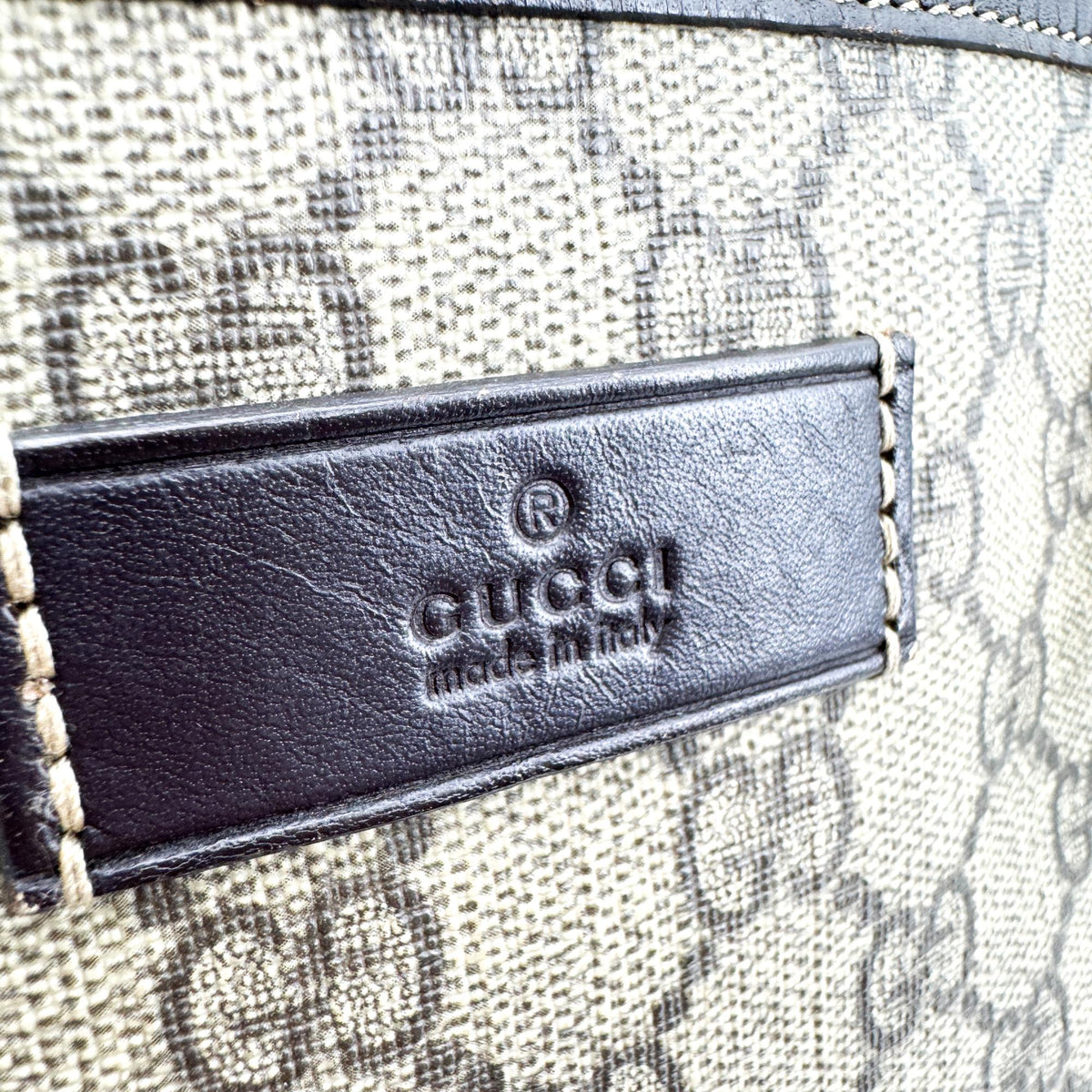 Gucci GG Supreme Medium Tote Bag Brown Black