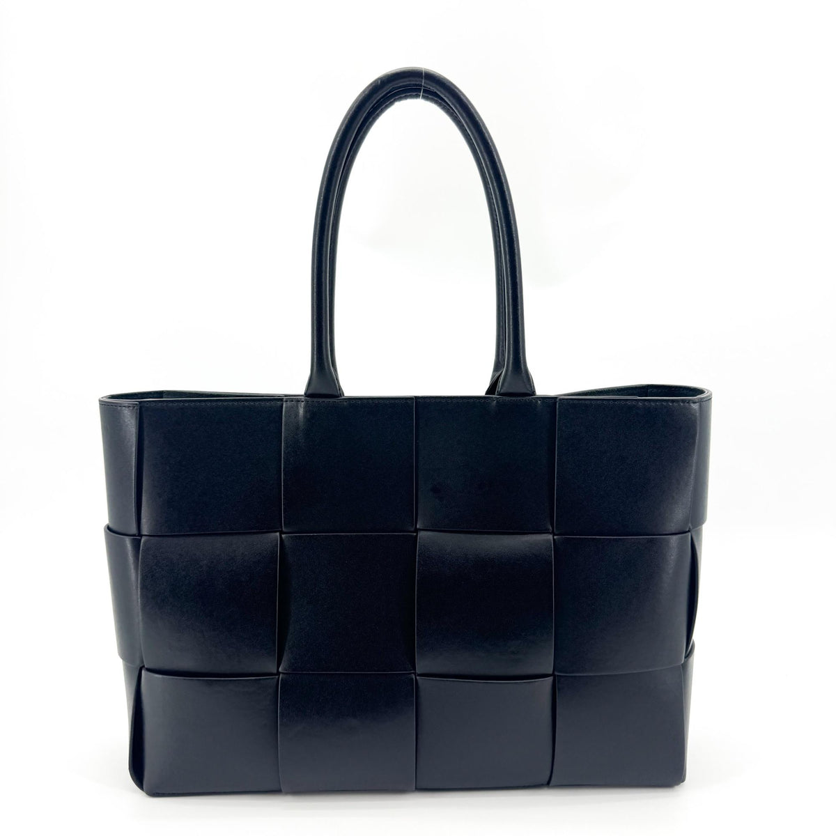 Bottega Veneta Medium Arco Tote Bag Navy