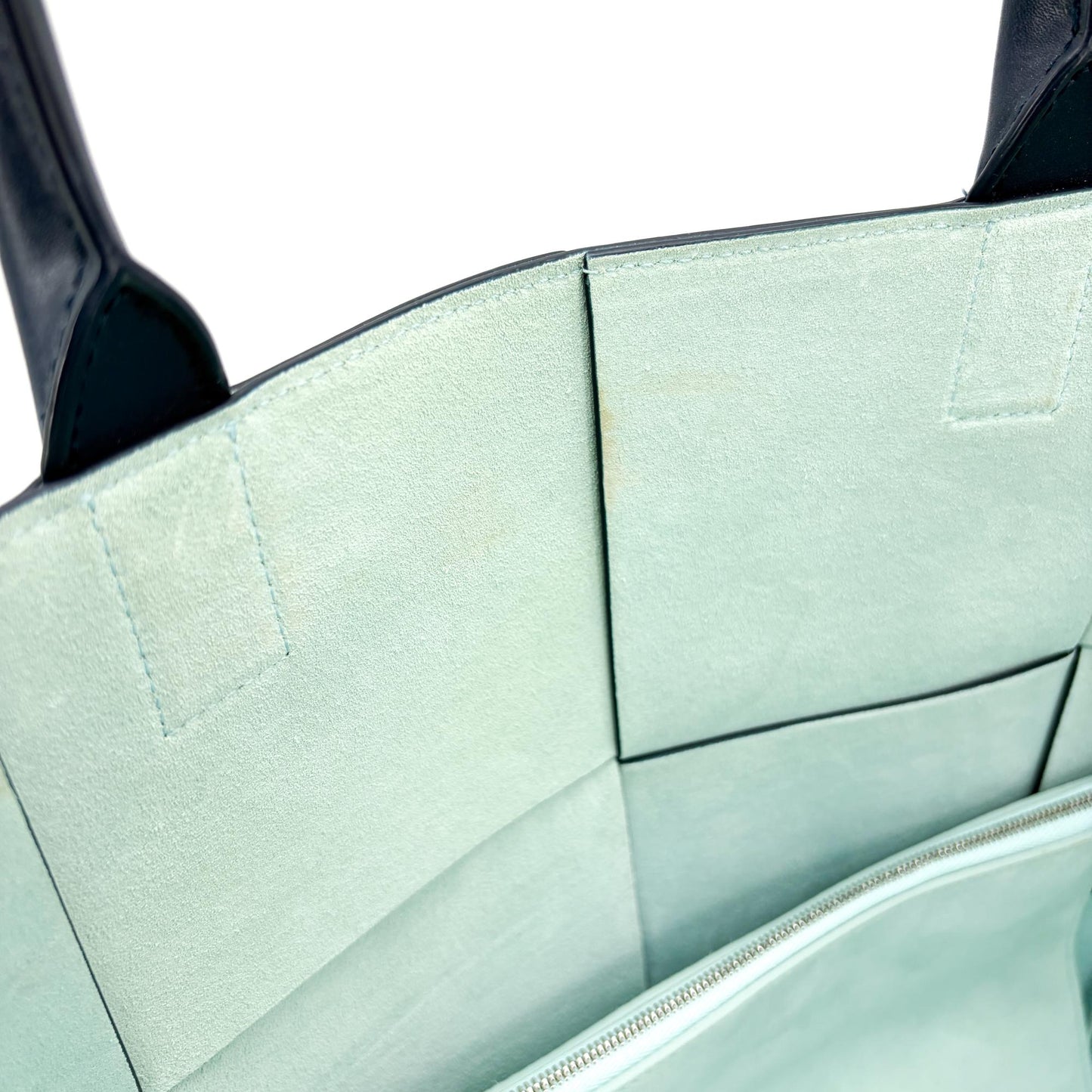 Bottega Veneta Large Arco Tote Bag Space