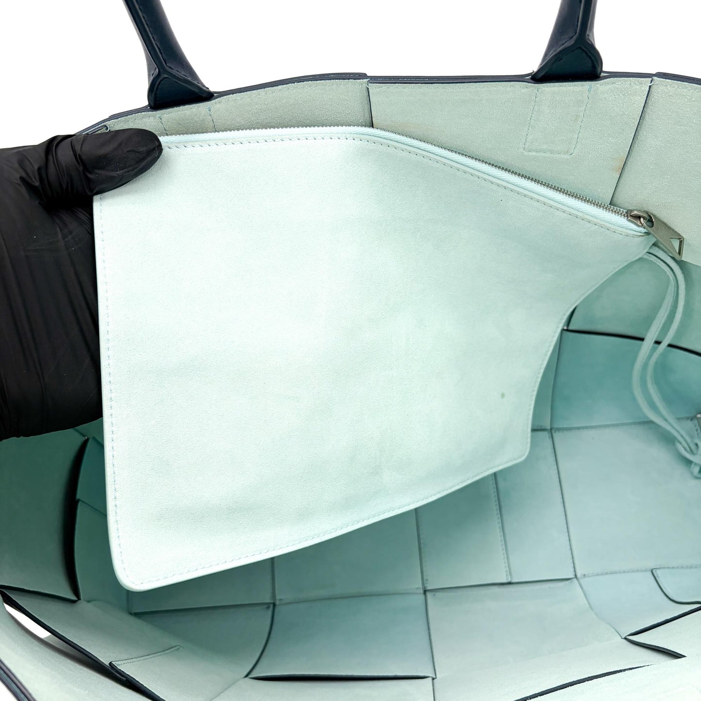 Bottega Veneta Large Arco Tote Bag Space