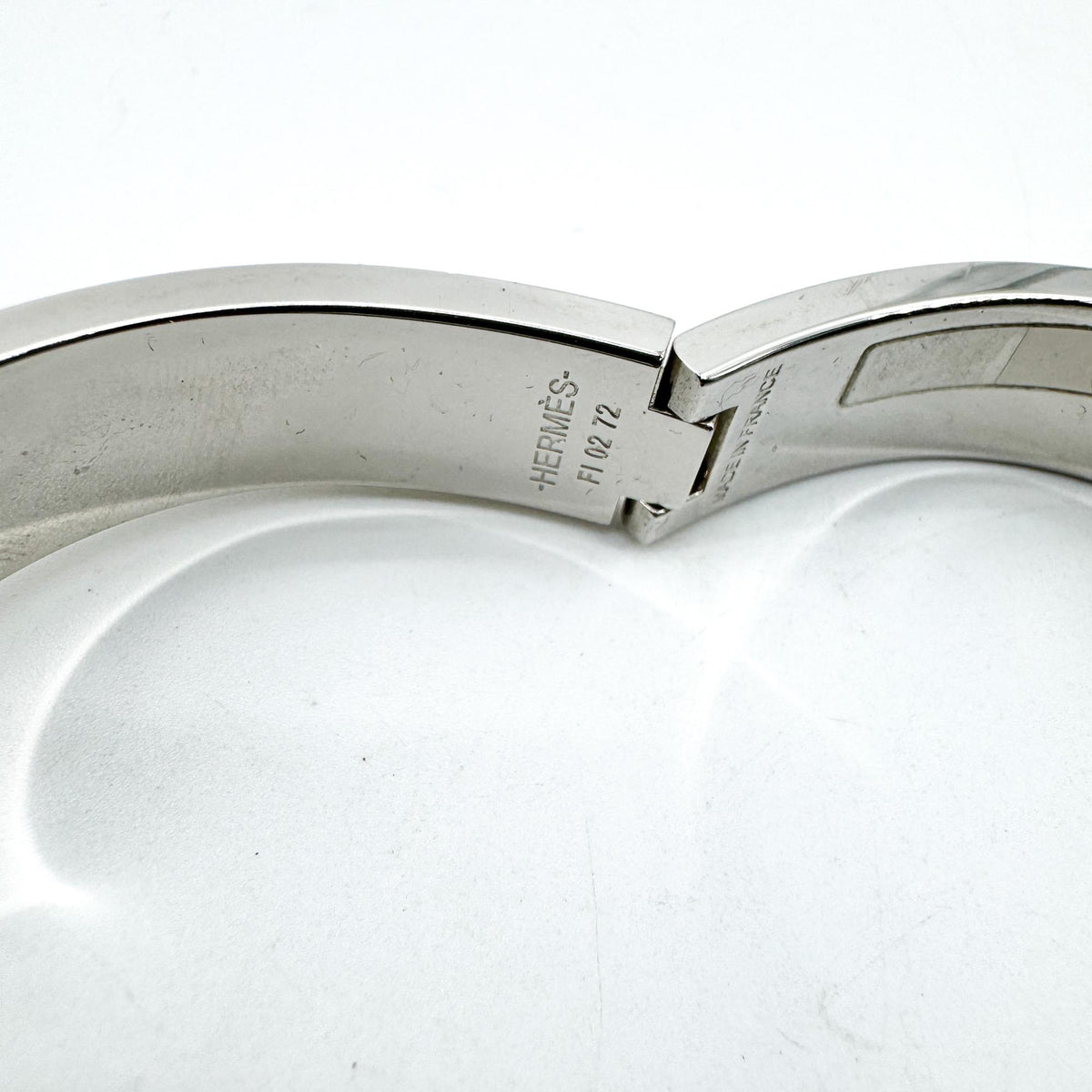 Hermès Click H Bracelet White Silver