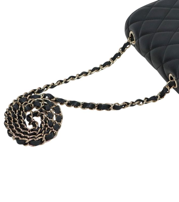 Chanel Two-Tone Lambskin Quilted CC Flap Shoulder Bag with Built-in Chip
