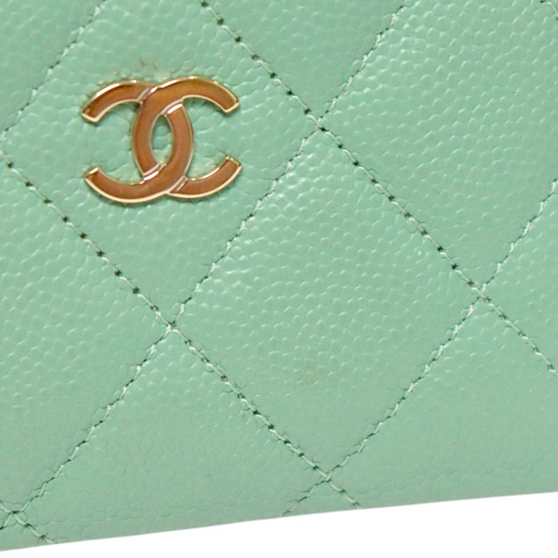 Chanel Green Caviar Skin Card Wallet