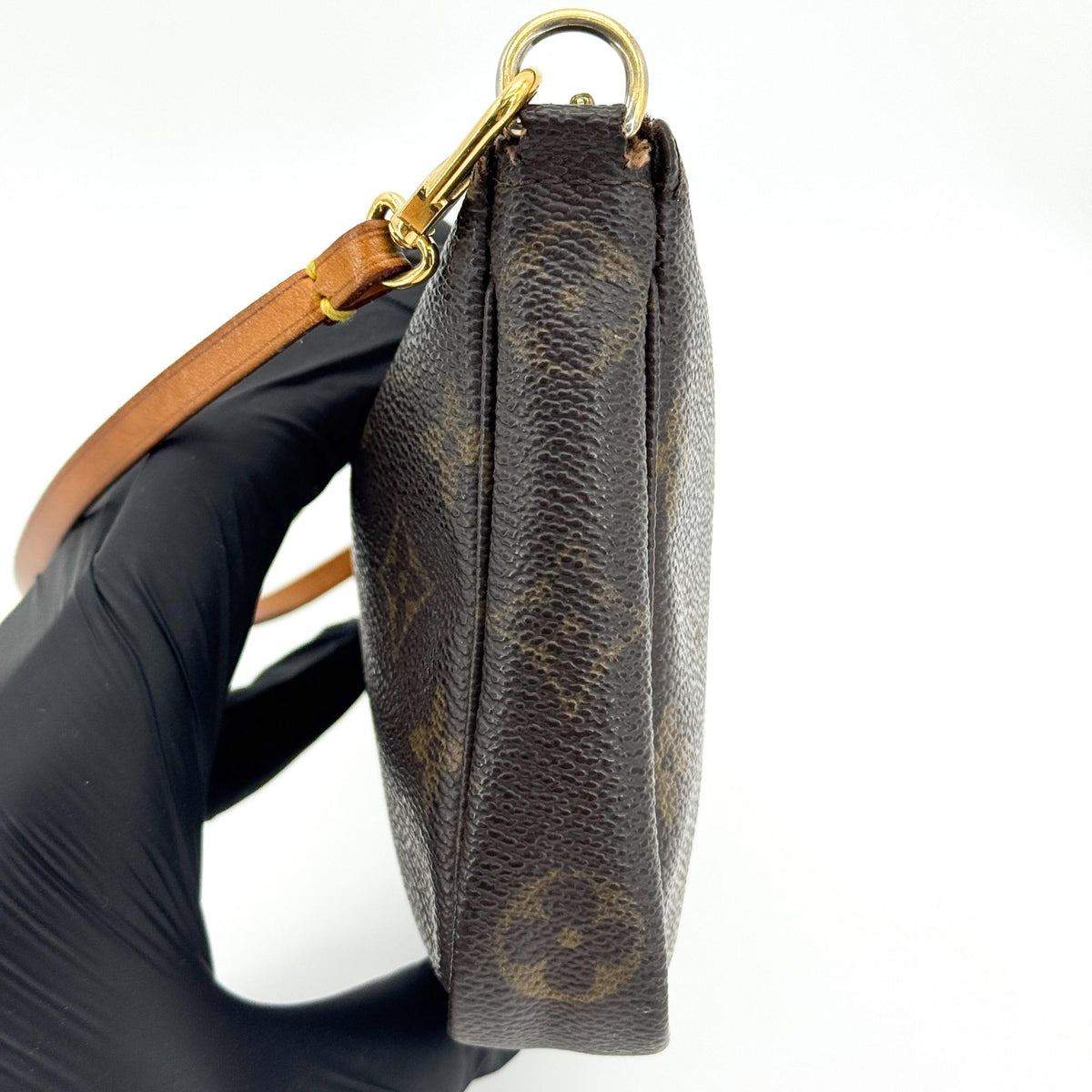 Louis Vuitton Monogram Pochette Accessoires