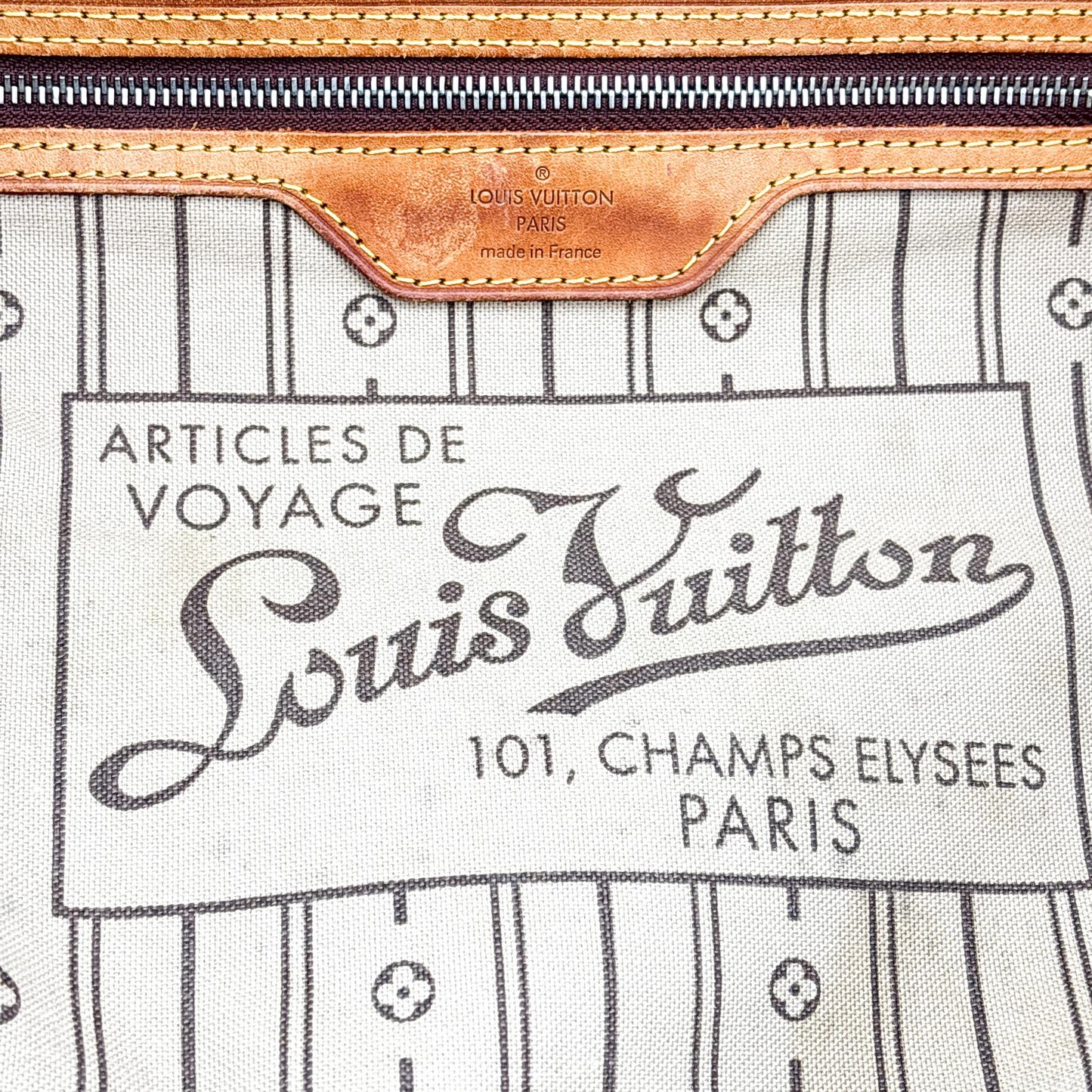 Louis Vuitton Neverfull MM Monogram Brown