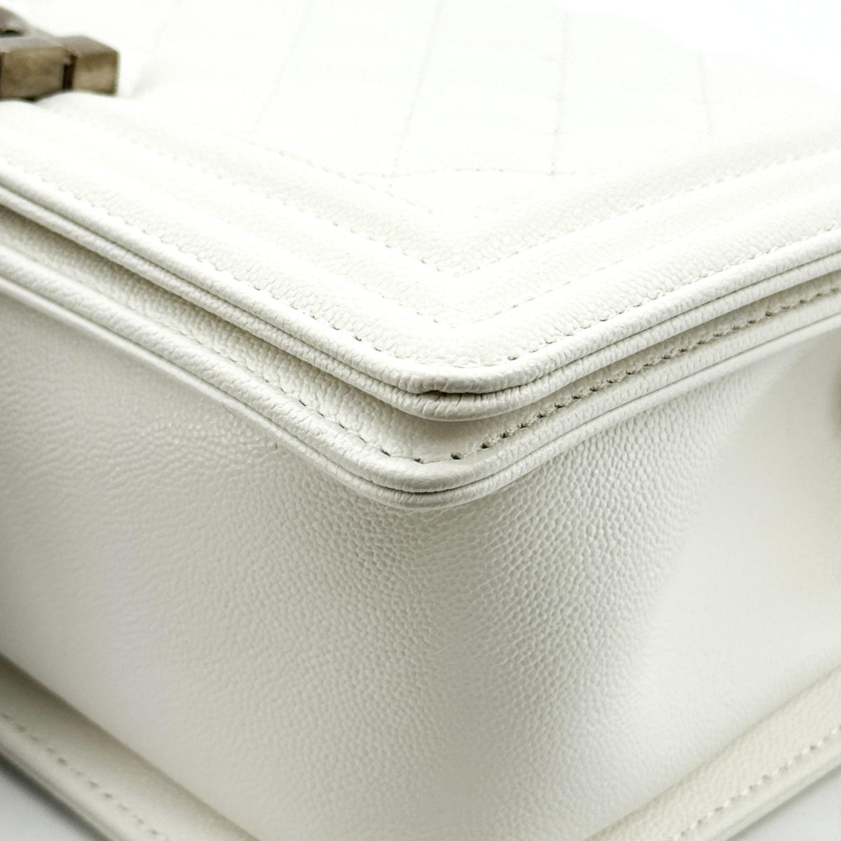 Chanel Boy Chanel Flap Bag Medium Vintage Silver Hardware White