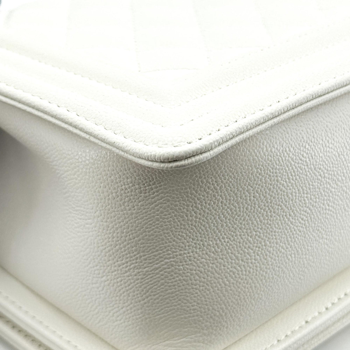 Chanel Boy Chanel Flap Bag Medium Vintage Silver Hardware White