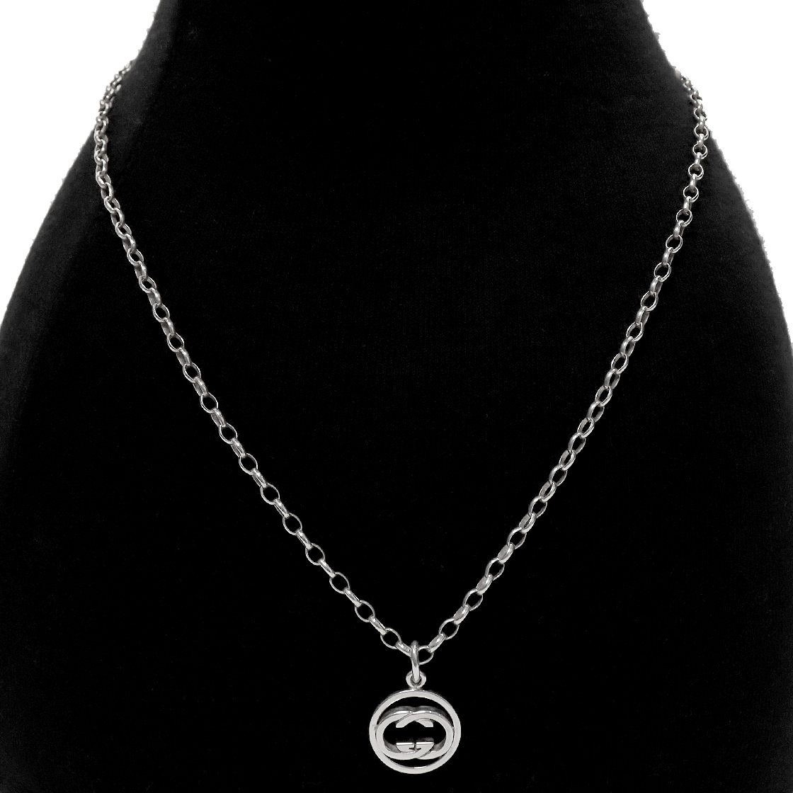 Gucci Round Interlocking G Silver Necklace