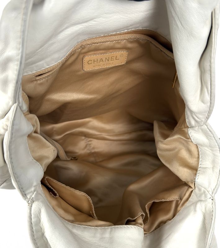 Chanel White Rodeo Drive Hobo 2WAY Bag