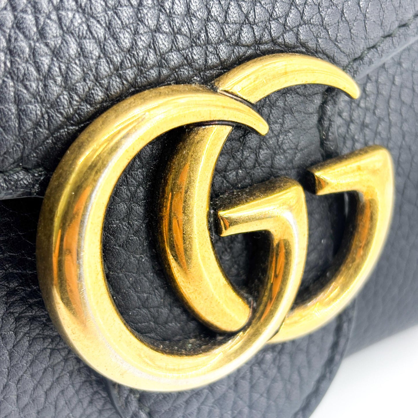 Gucci GG Marmont Textured Leather Chain Wallet Black