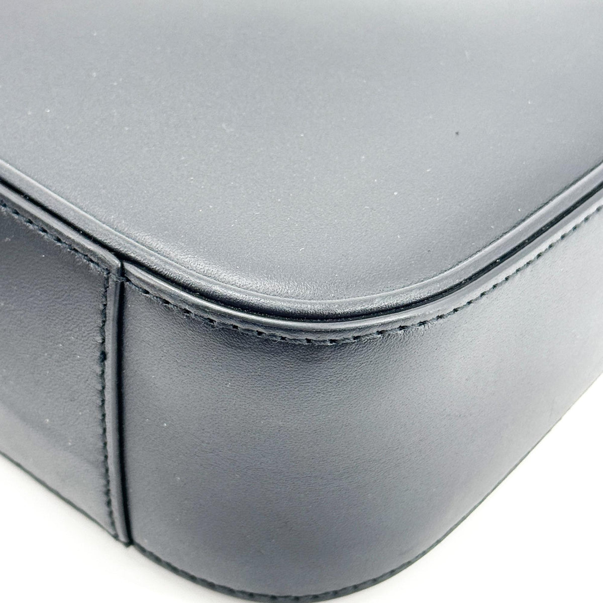 Saint Laurent Le 5 A 7 Hobo Bag Smooth Leather Black