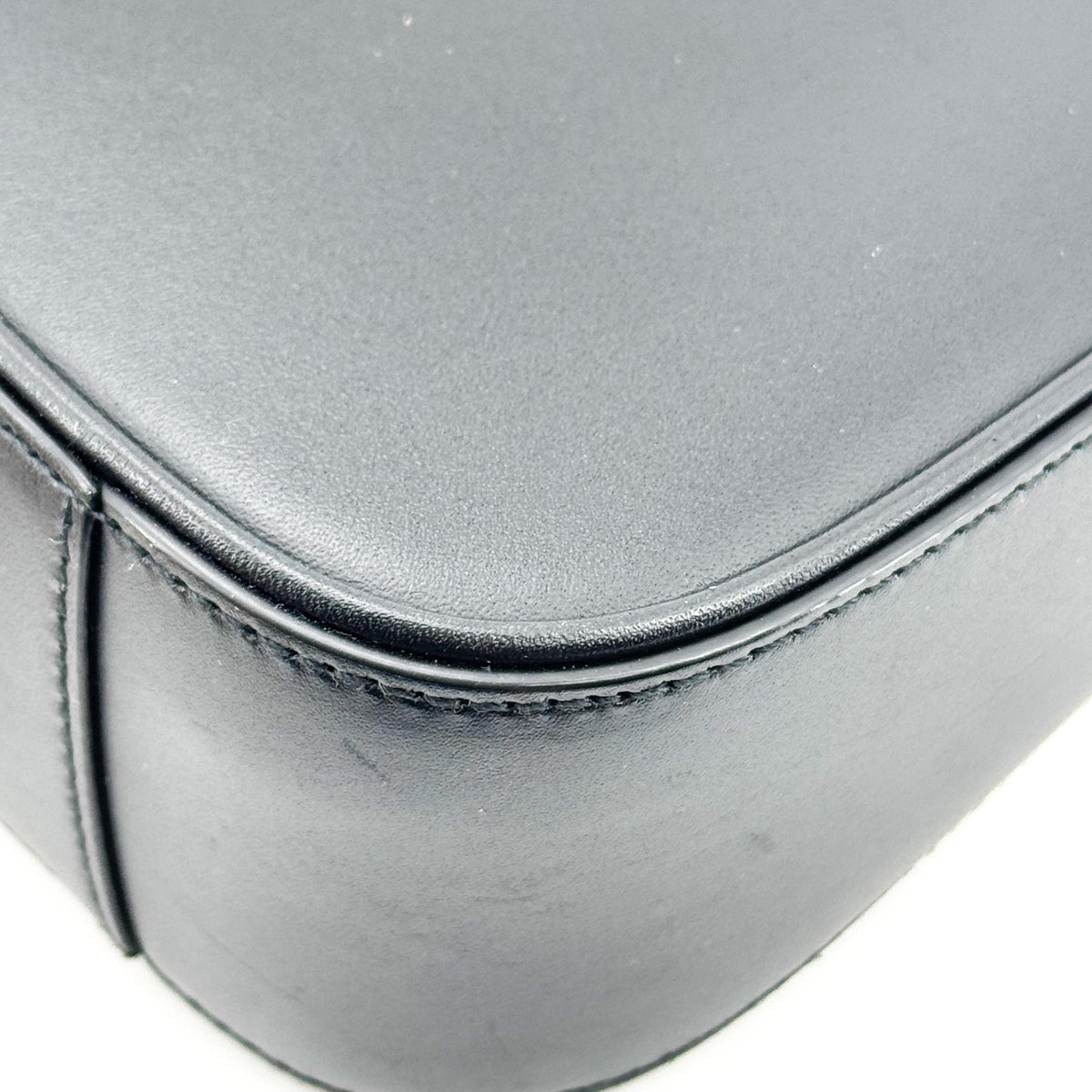 Saint Laurent Le 5 A 7 Hobo Bag Smooth Leather Black
