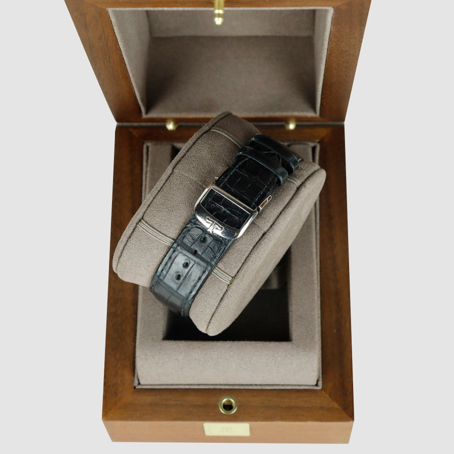 40 Jaeger-LeCoultre Calendar Master Control Moonphase Leather Watch