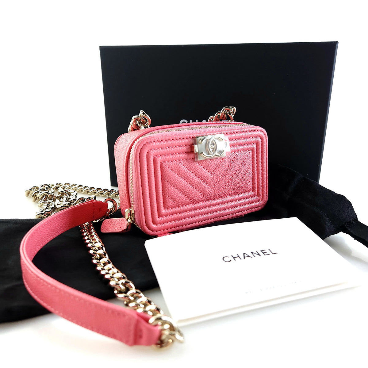 Boy Caviar Chain Card Wallet AP270