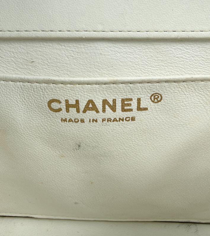 Chanel White Quilted CC Flap Chain Shoulder Bag